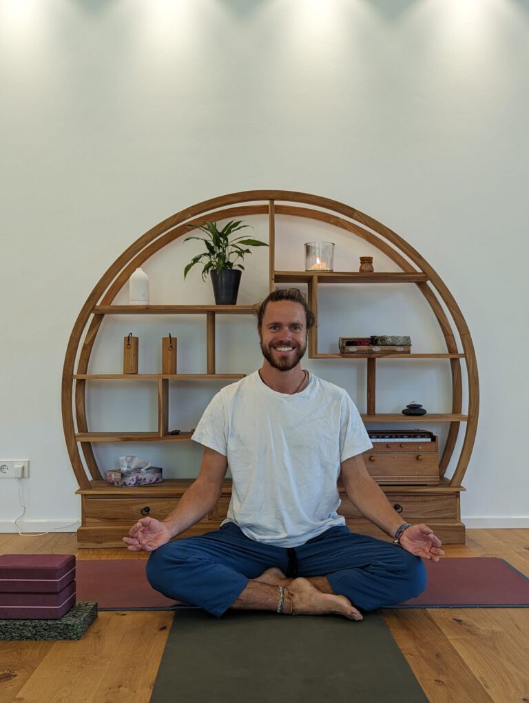 Tom Westrich Yogalehrer in Landau