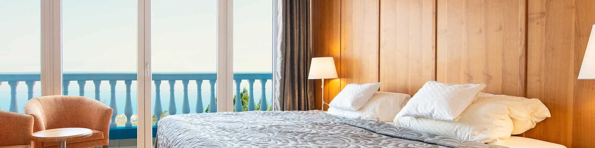 17 Gastzimmer 2 Totale Seite RGB small